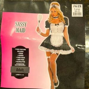 Halloween costume Sassy Maid